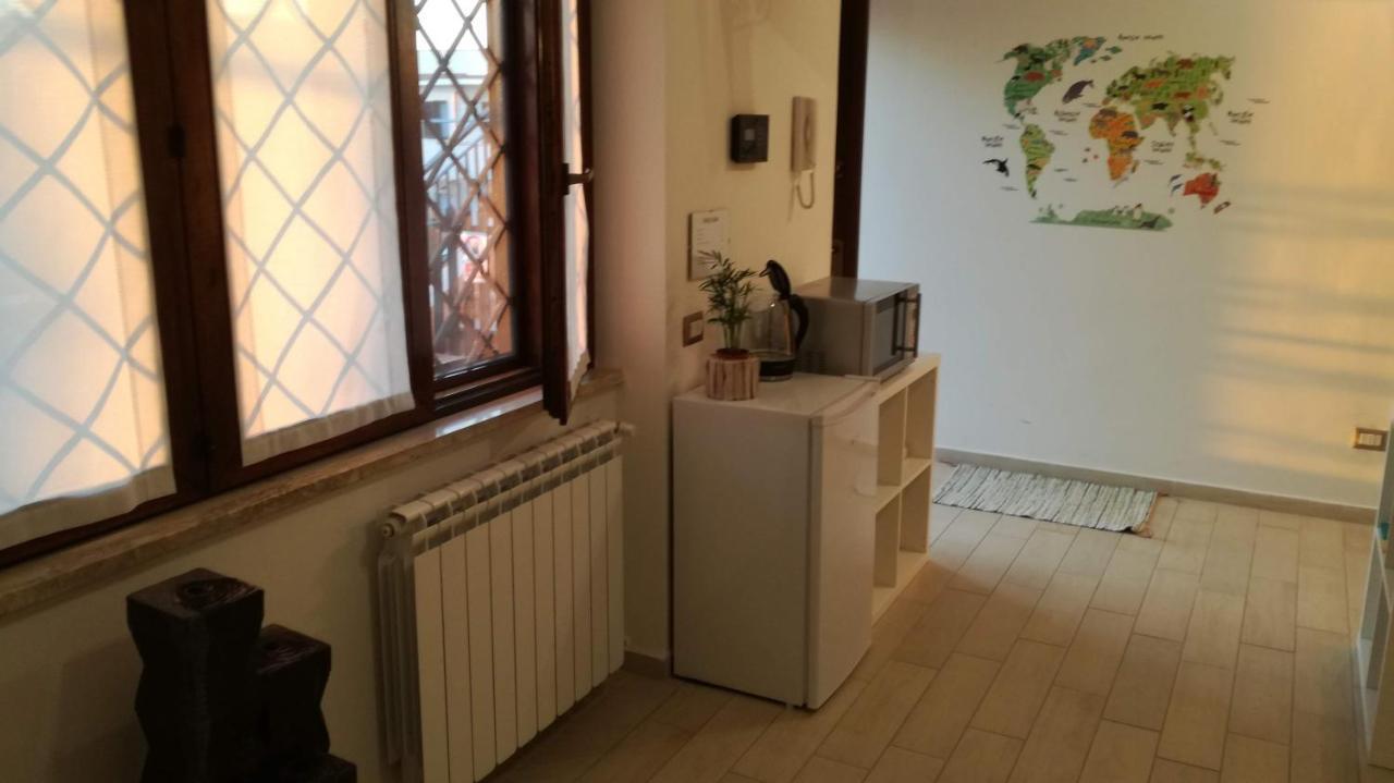 Bonsai Bed & Breakfast フィウミチーノ エクステリア 写真
